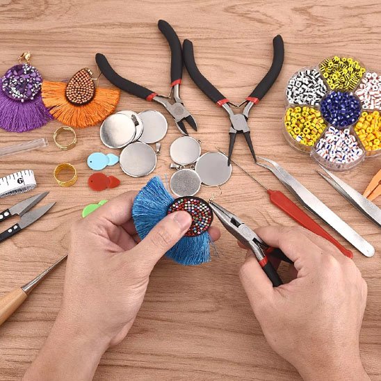 manipulation pince coupante