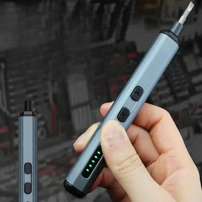 personne et son tournevis électrique