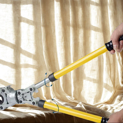 la pince a sertir multicouche ouverte 