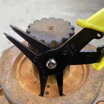 Pince à circlips utilisation