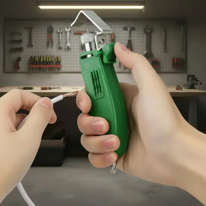 pince a denuder multifonction protech dans atelier