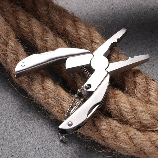 pince coupante posée