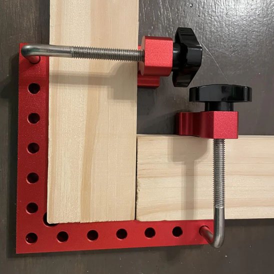 Pince de serrage en action