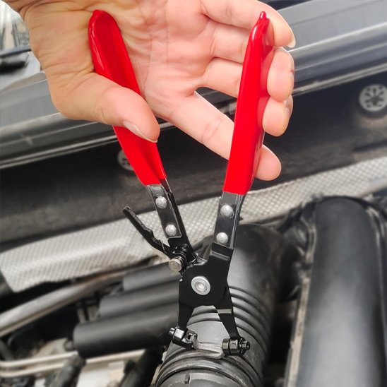 Pince de serrage et collier