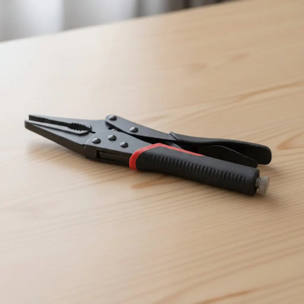 pince etau pro grip sur etabli