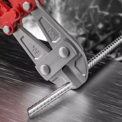 pince monseigneur et treillis soudé