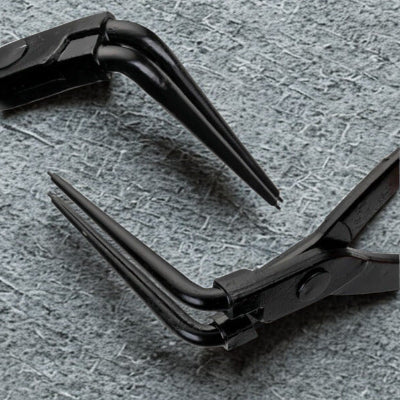 tete-pince-à-circlips