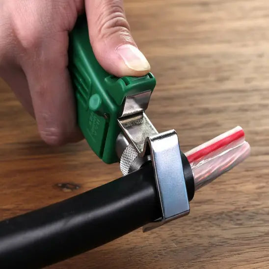 utilisation pince a denuder multifonction protech