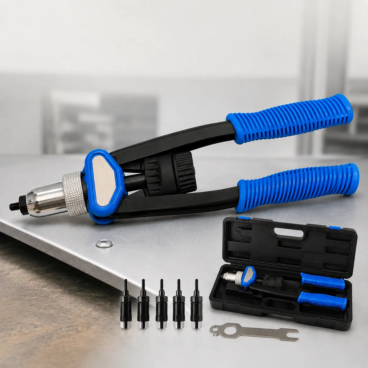 vue pince a rivet ergonomix pro et sa malette de rangement