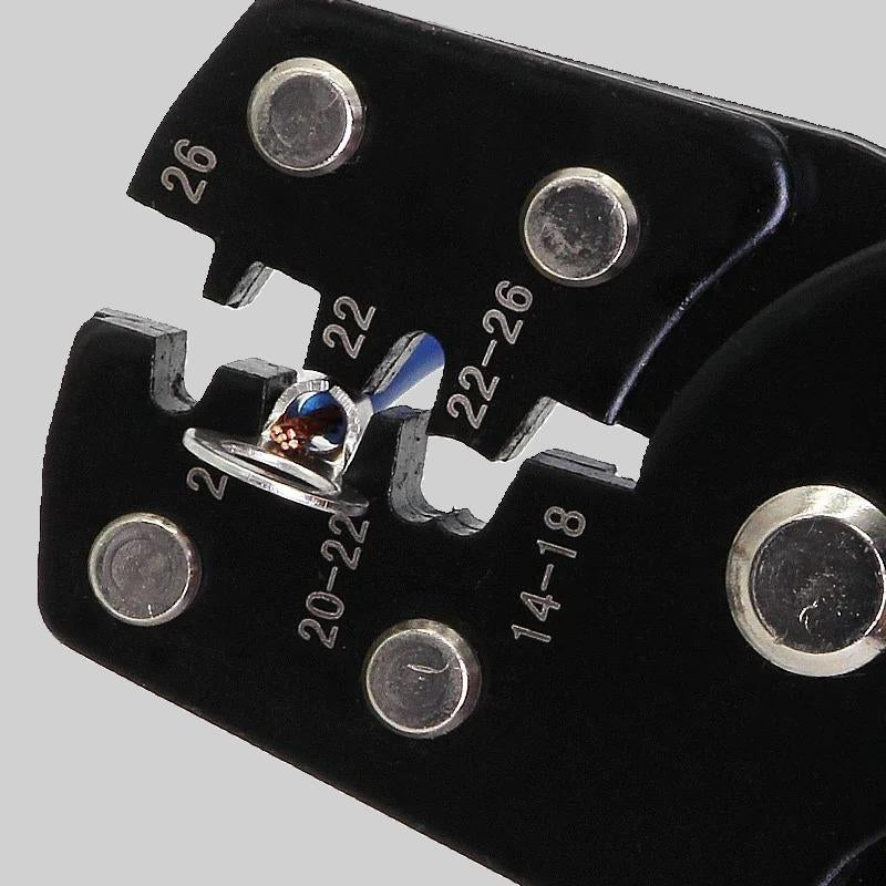 vue sertissage cosse sur pince a sertir